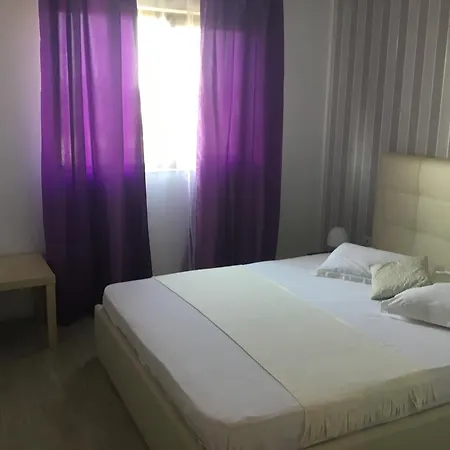 Гостевой дом Casa Lacul Sarat 3*